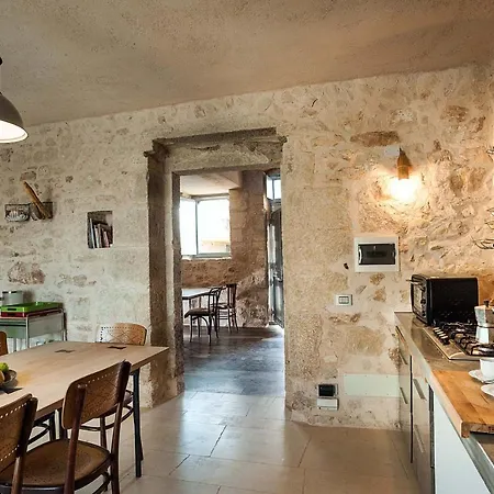 Fortugno Sleeps 7 Pool Wifi * Donnafugata