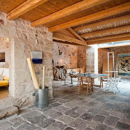 Fortugno Sleeps 7 Pool Wifi *