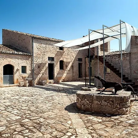 Fortugno Sleeps 7 Pool Wifi *